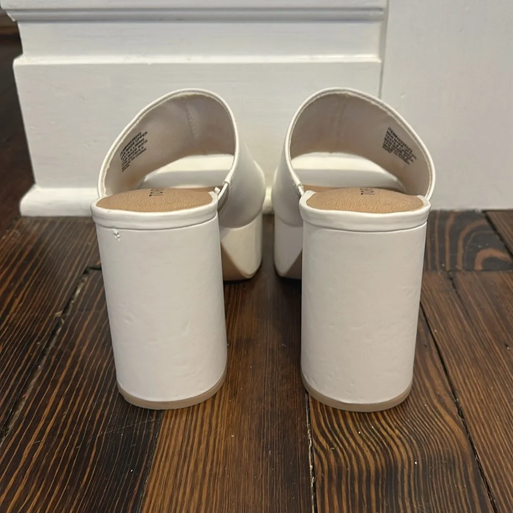 torrid White Platform Mule Heels - Picture 2 of 5